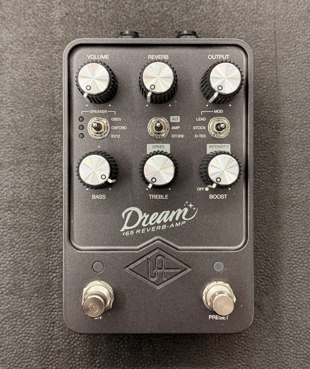 Universal Audio UAFX Dream '65 Reverb Amp pedal（中古