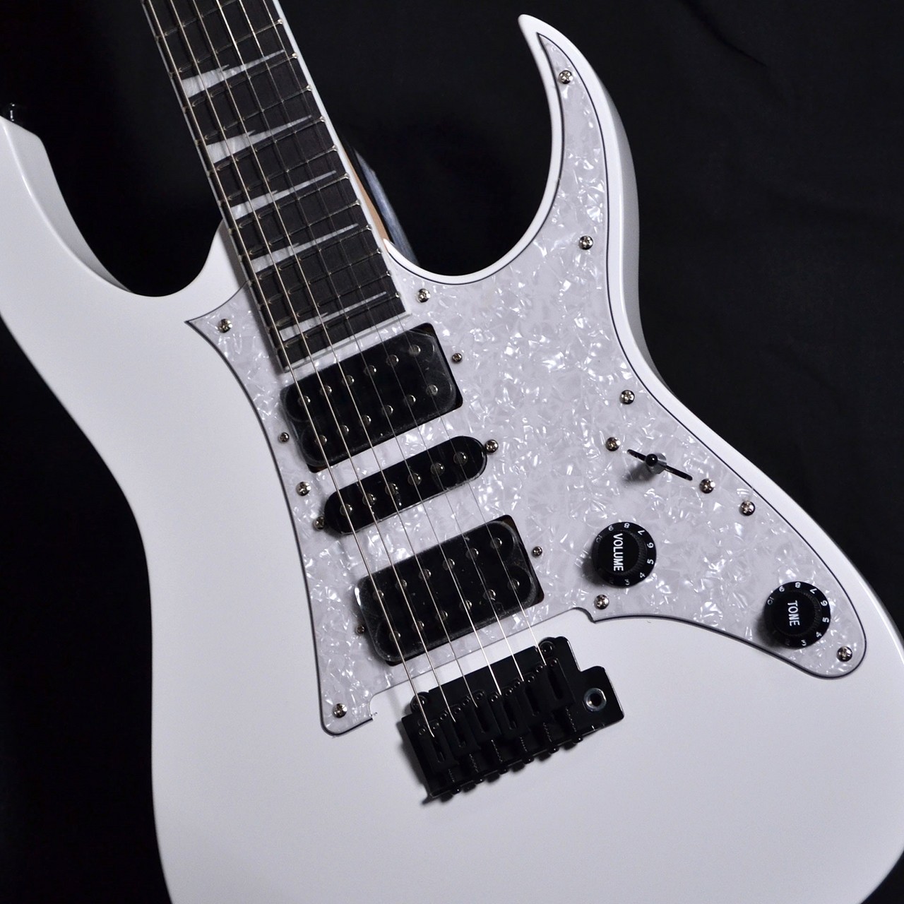 Ibanez RGV250 WH【現物画像】 ホワイト エレキギター ストラト