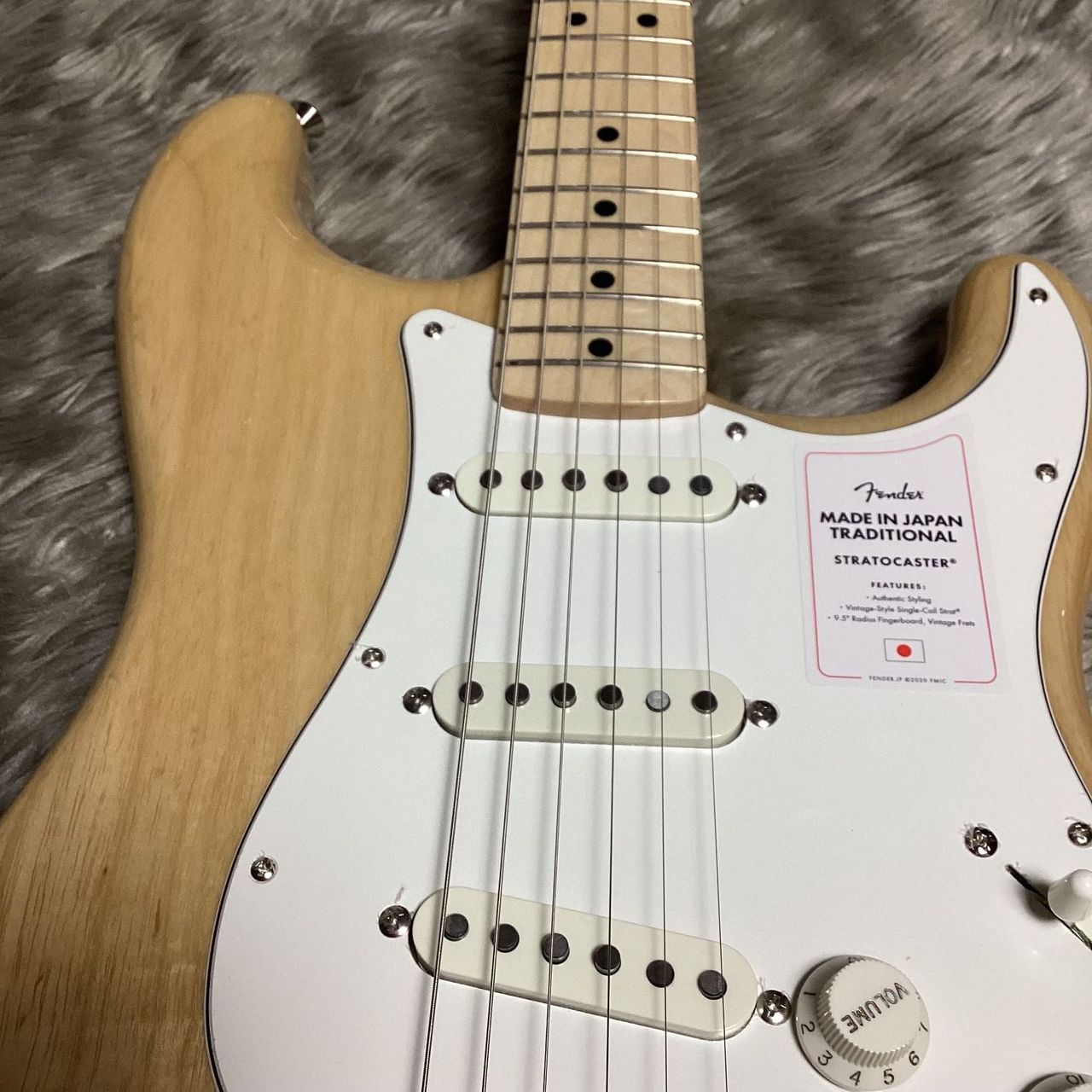 Fender Made in Japan Traditional 70s Stratocaster Maple