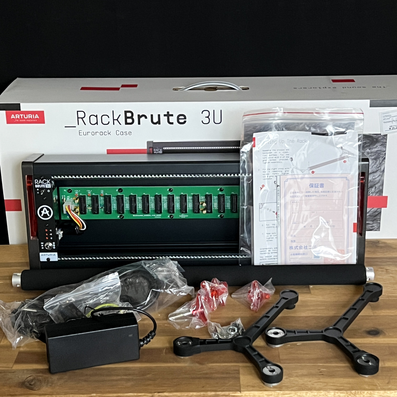 Arturia RACKBRUTE 3U NOIR（新品特価）［デジマートSALE］【楽器検索