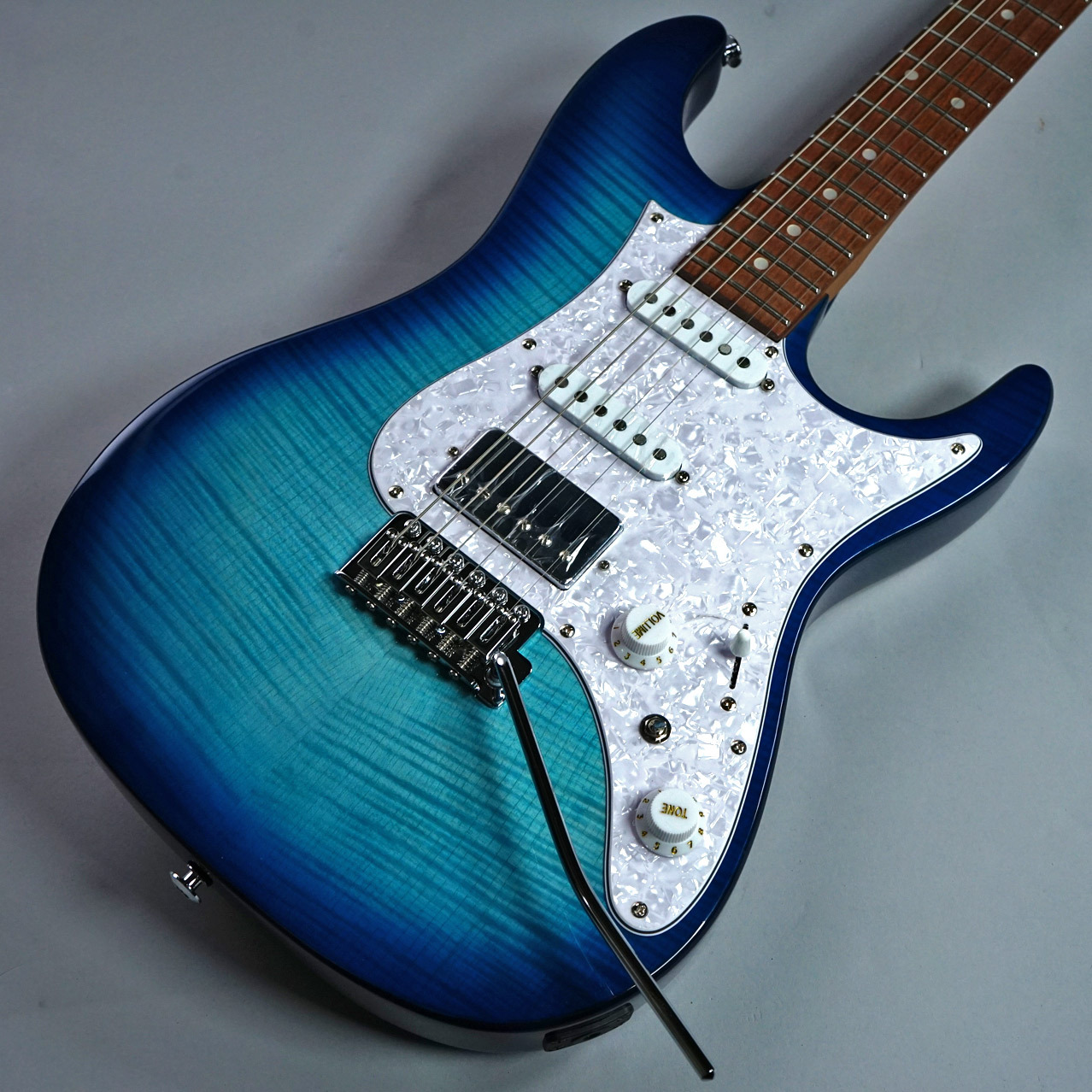 Ibanez AZ22S1F-TXB (Transparent Turquoise Burst)【2025年新製品