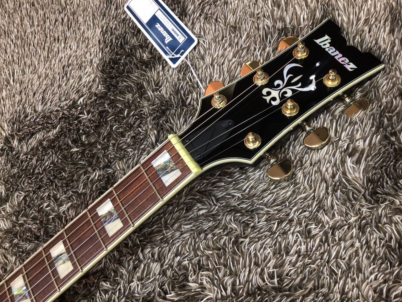 Ibanez セミアコ AR520H SPOTモデル Ibanez AR520H-BK (Black)【軽量!!チェンバードボディ SPOT品】（新品