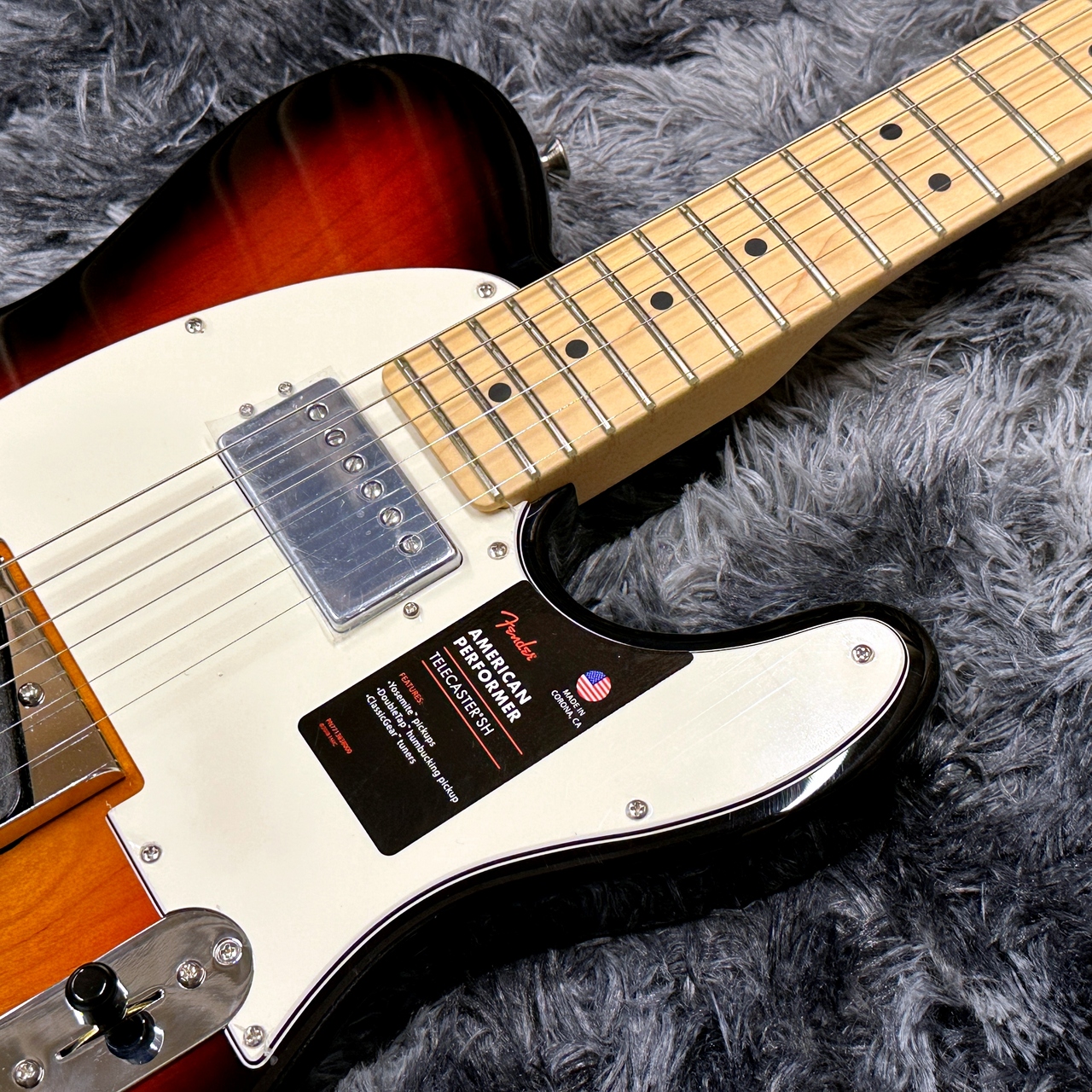 Fender American Performer Telecaster with Humbucking, 3