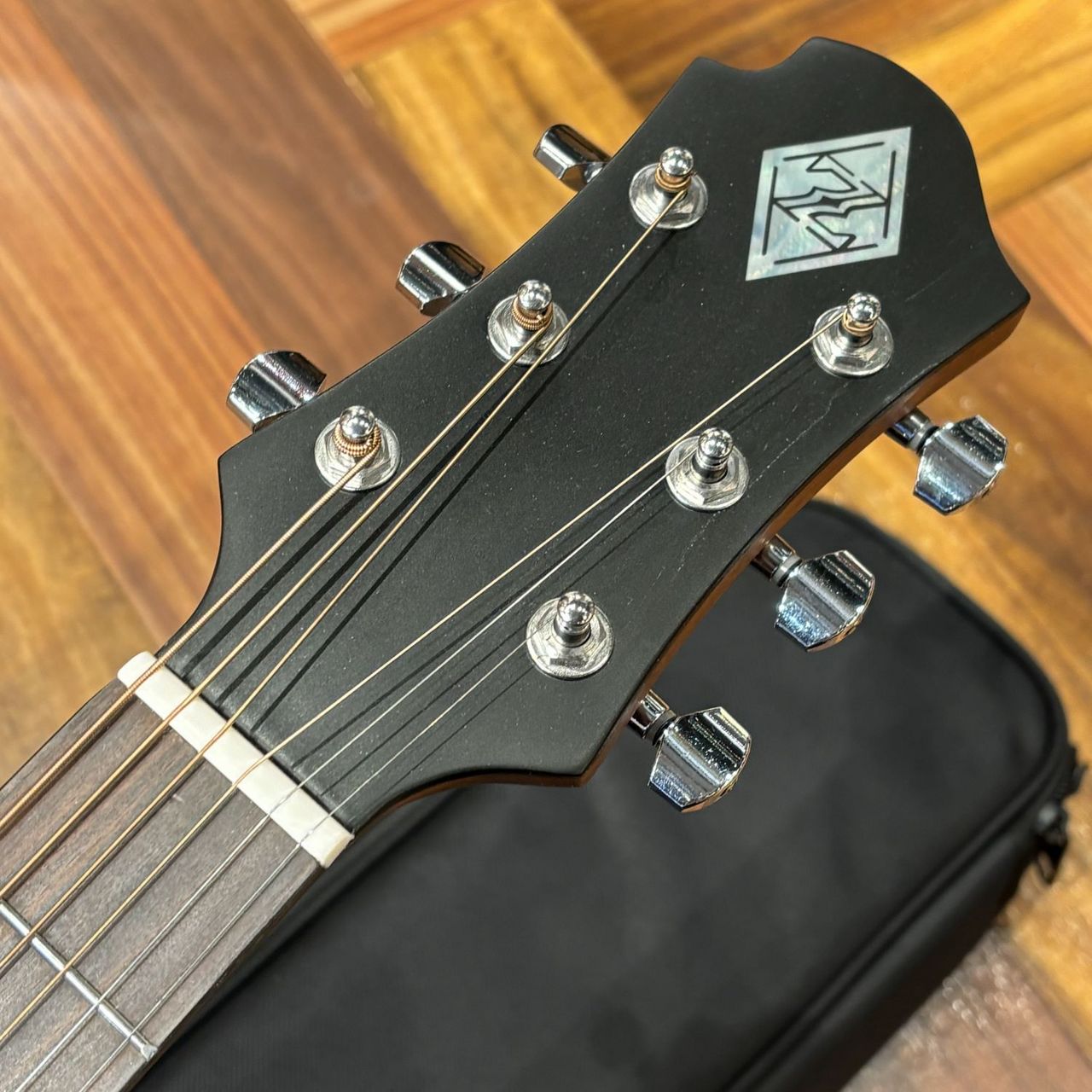 ZEMAITIS エレアコ CAF-80HCW-DBK ハート sai ZEMAITIS エレアコ CAF-80HCW-DBK ハート sai ZEMAITIS