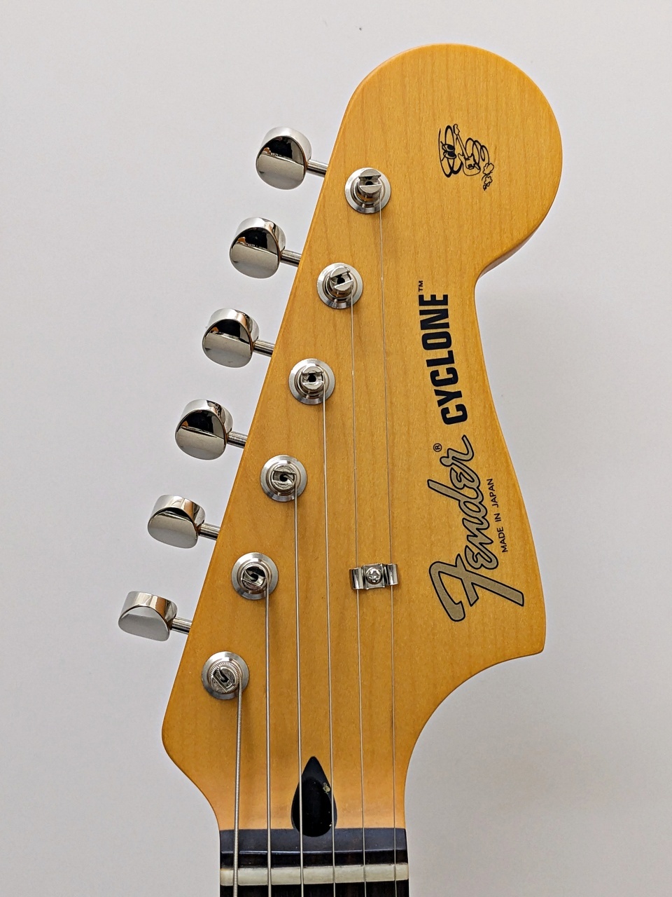 Fender Made in Japan Limited Cyclone / Lake Placid Blue Fender Made in Japan Limited Cyclone / Lake Placid Blue