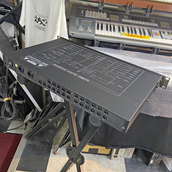 ROLAND ローランド ラック式ミキサー  M-12E Yahoo!オークション -「roland m-12e」の落札相場・落札価格