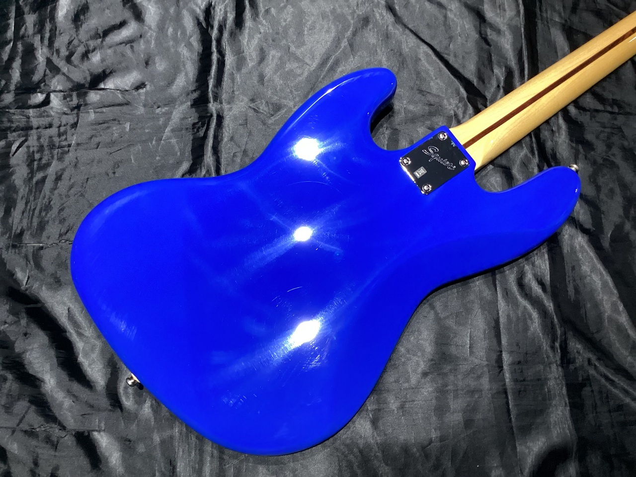 Squier Jazz Bass SCANDAL TOMOMIモデル 美品！ Squier SCANDAL TOMOMI