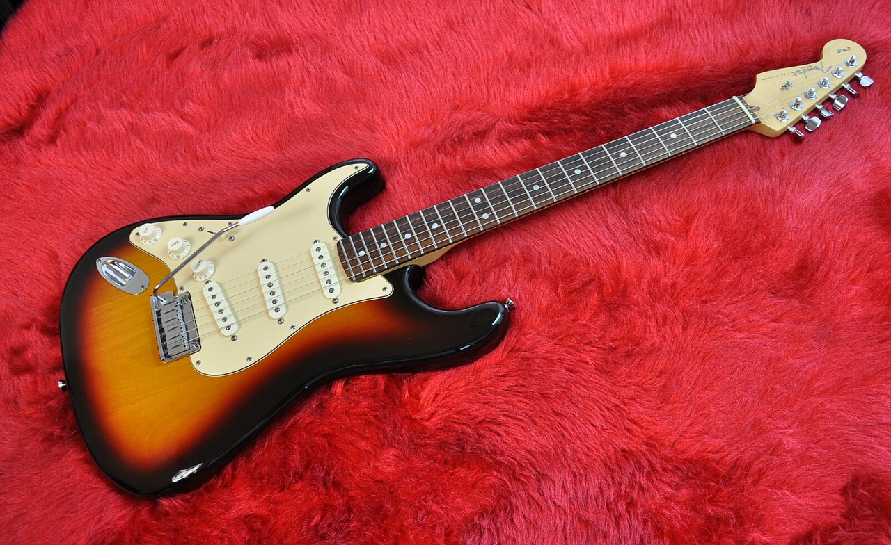Fender 60th Diamond Anniversary American Stratocaster LEFT HANDED