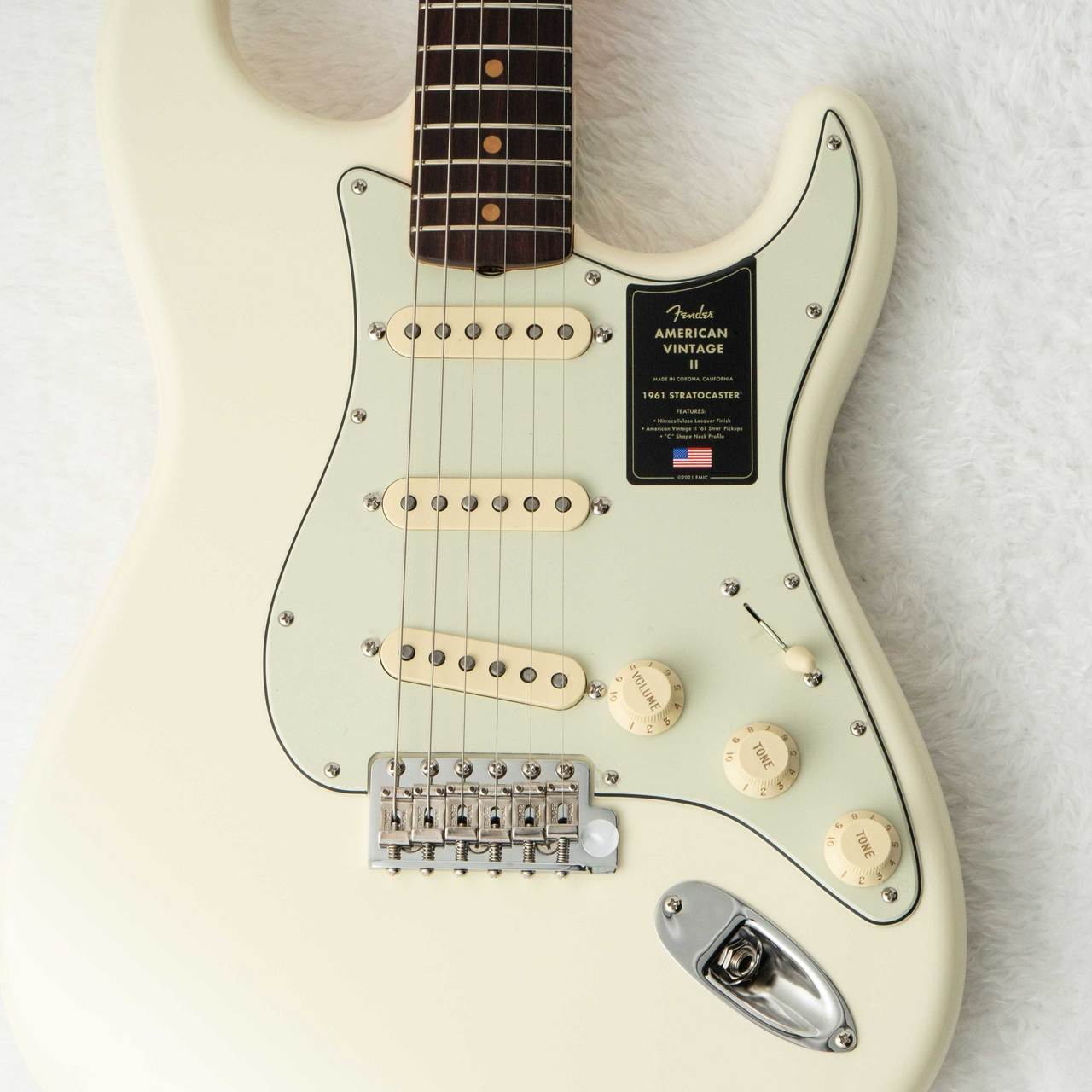 Fender American Vintage II 1961 Stratocaster Olympic White