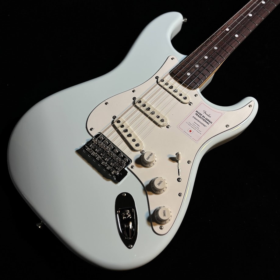 Fender Made in Japan Traditional Late 60s Stratocaster Sonic