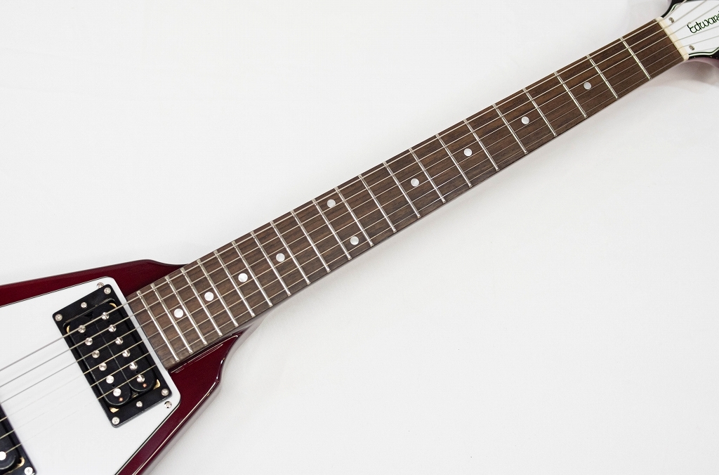 美品！　EDWARDS エレキギター 赤 V型 Edwards E-FV RB 税込販売価格 ￥79,800- 中古 赤黒2トーン