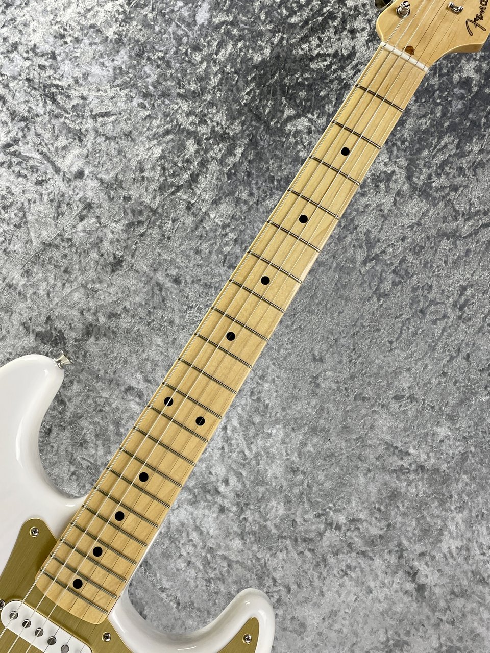 日本製　ストラト Fender Made in Japan Traditional 50s Stratocaster Maple