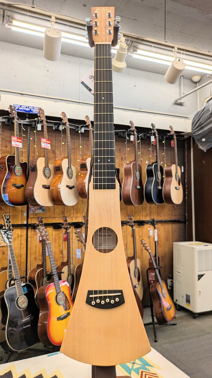新品弦付き！MARTIN バックパッカーギター トラベルギター マーチン Martin】【ナイロン弦仕様】マーチン『トラベルギター』BACKPACKER 1