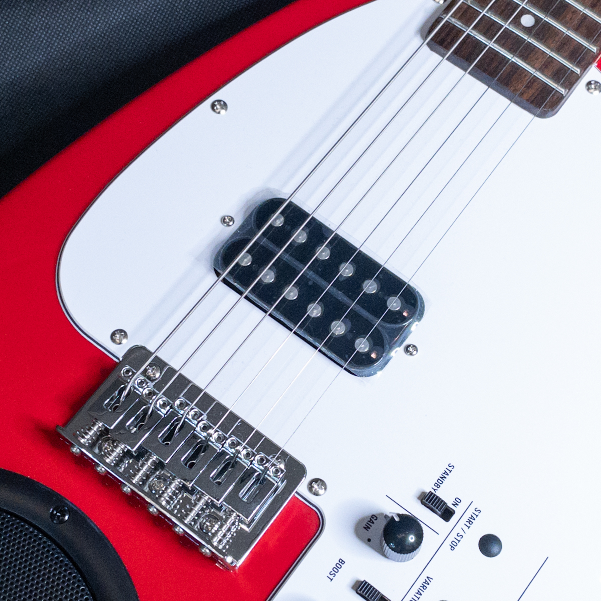 VOX APC-1 RD(レッド)（新品特価）【楽器検索デジマート】