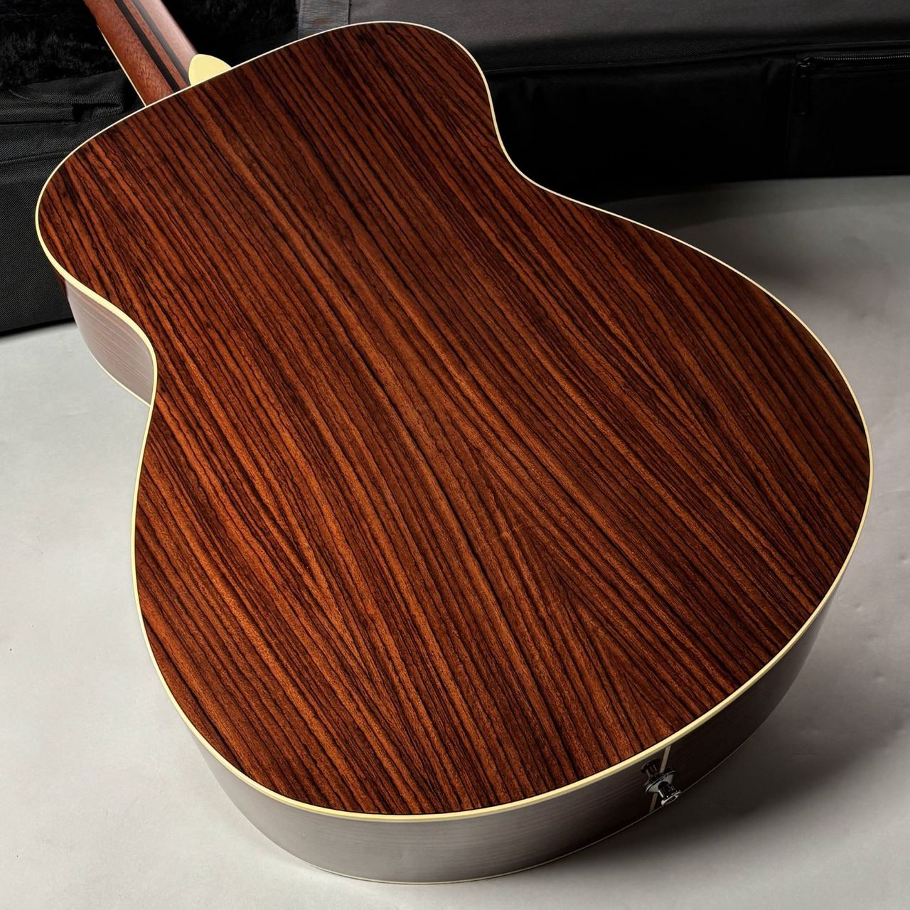 YAMAHA LS6 ARE NT (ナチュラル) エレアコギター（新品/送料無料