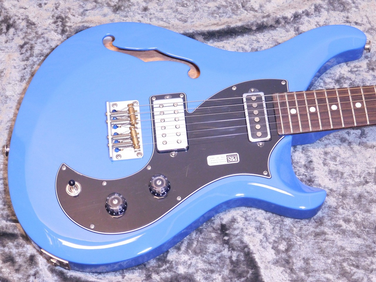 【中古】【価格交渉可】PRS S2 Vela Paul Reed Smith(PRS) S2 Vela Semi-Hollow Mahi Blue（中古）【楽器