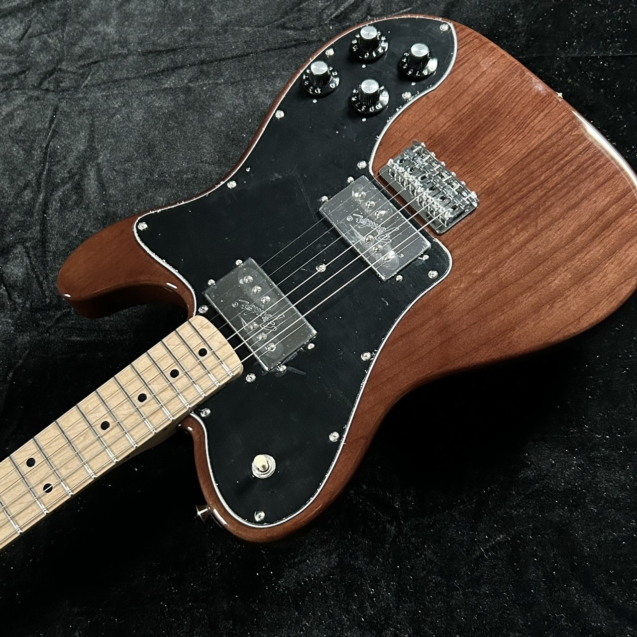Fender FSR Made in Japan Traditional 70s Telecaster Deluxe Walnut