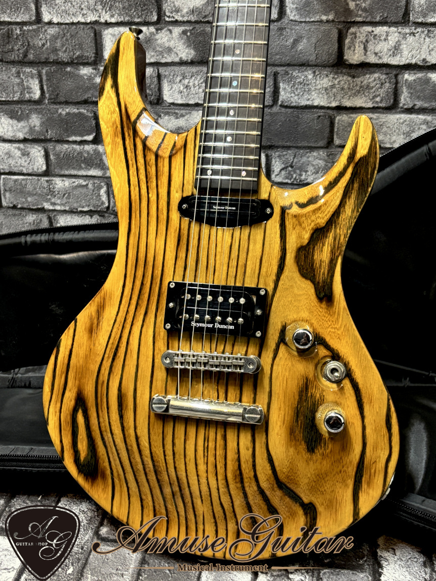 ELECTROCUTICA REVERSUS 【サイン付き】 Amazon.co.jp: REVERSUS【旧版生産終了】: ミュージック
