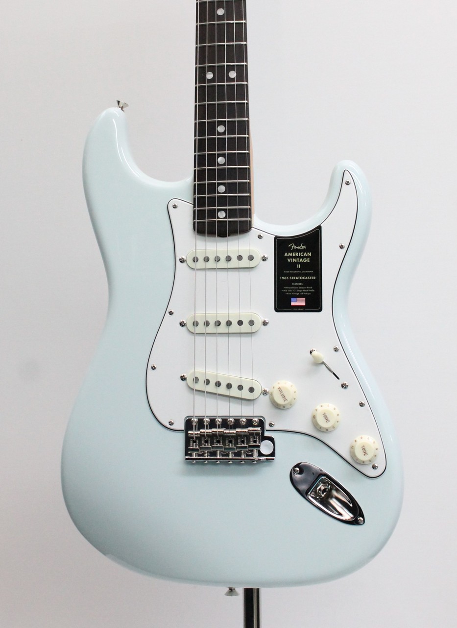 Fender American Vintage II 1965 Stratocaster / Sonic Blue