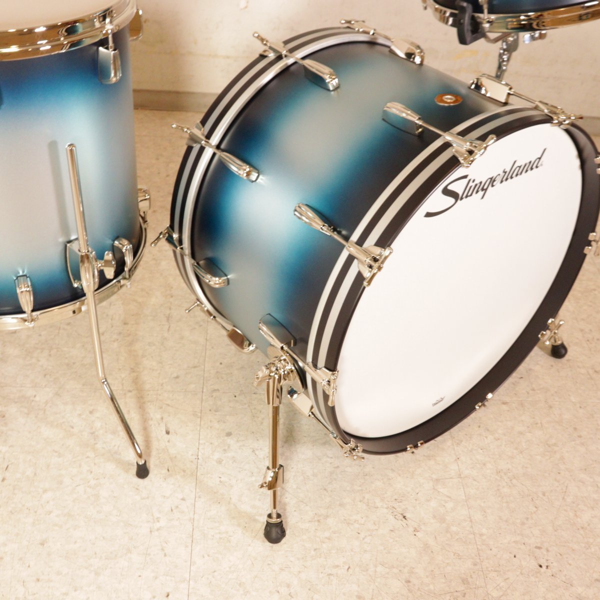 Slingerland Radio King Outfit 13/16/22 Blue and Silver Lacquer