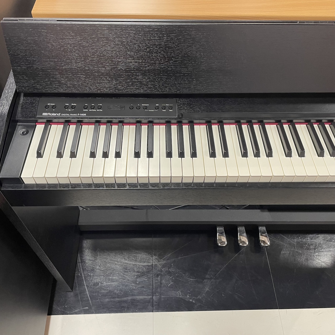 Roland F-140R-CB【USED】（中古/送料無料）【楽器検索デジマート】