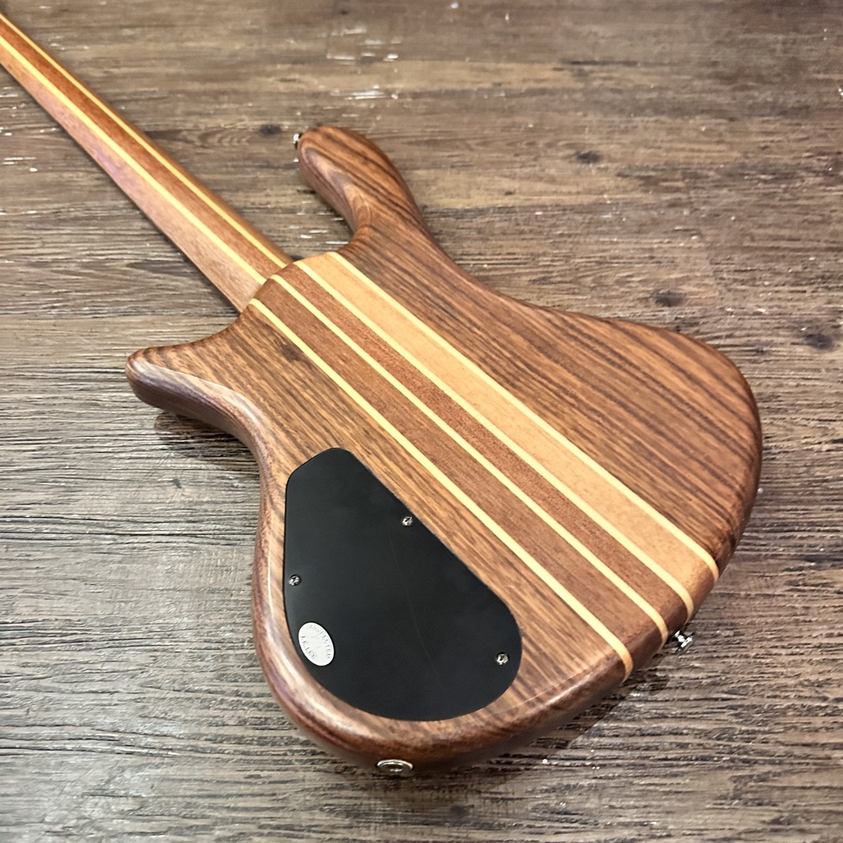 Washburn Taurus T24 Electric bass（中古/送料無料）【楽器検索