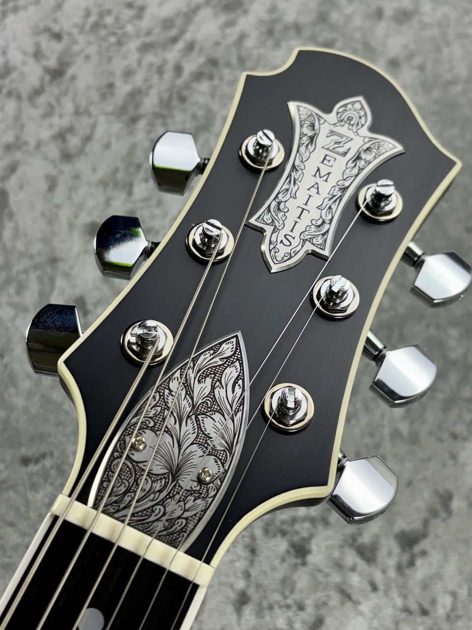 Zemaitis THE PORTRAIT Metal Front HISASHI Signature Model Black