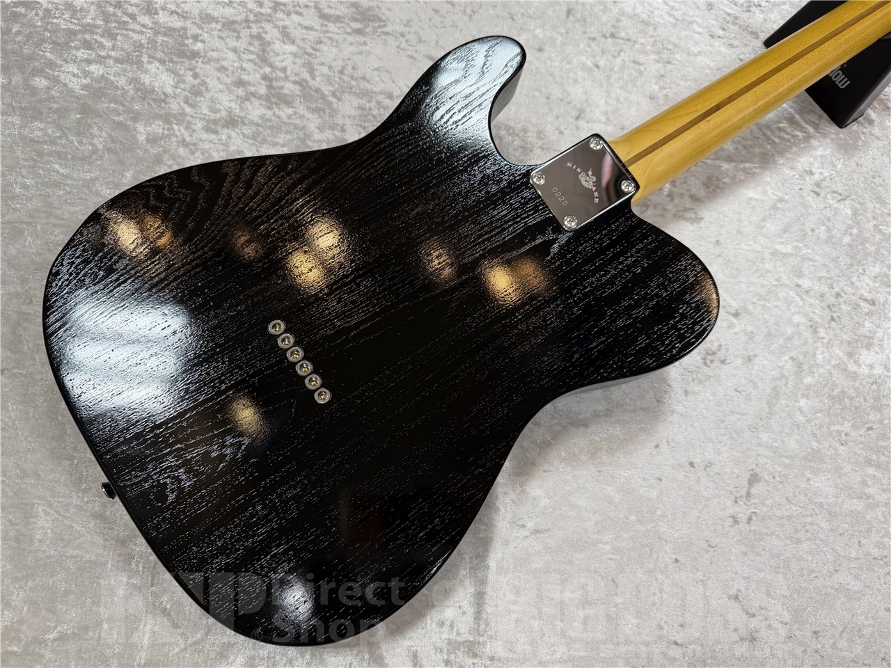 ロック音　Roger Waters Sidewinder Sidewinder CC / Black: エレキギター｜三木楽器公式通販サイト