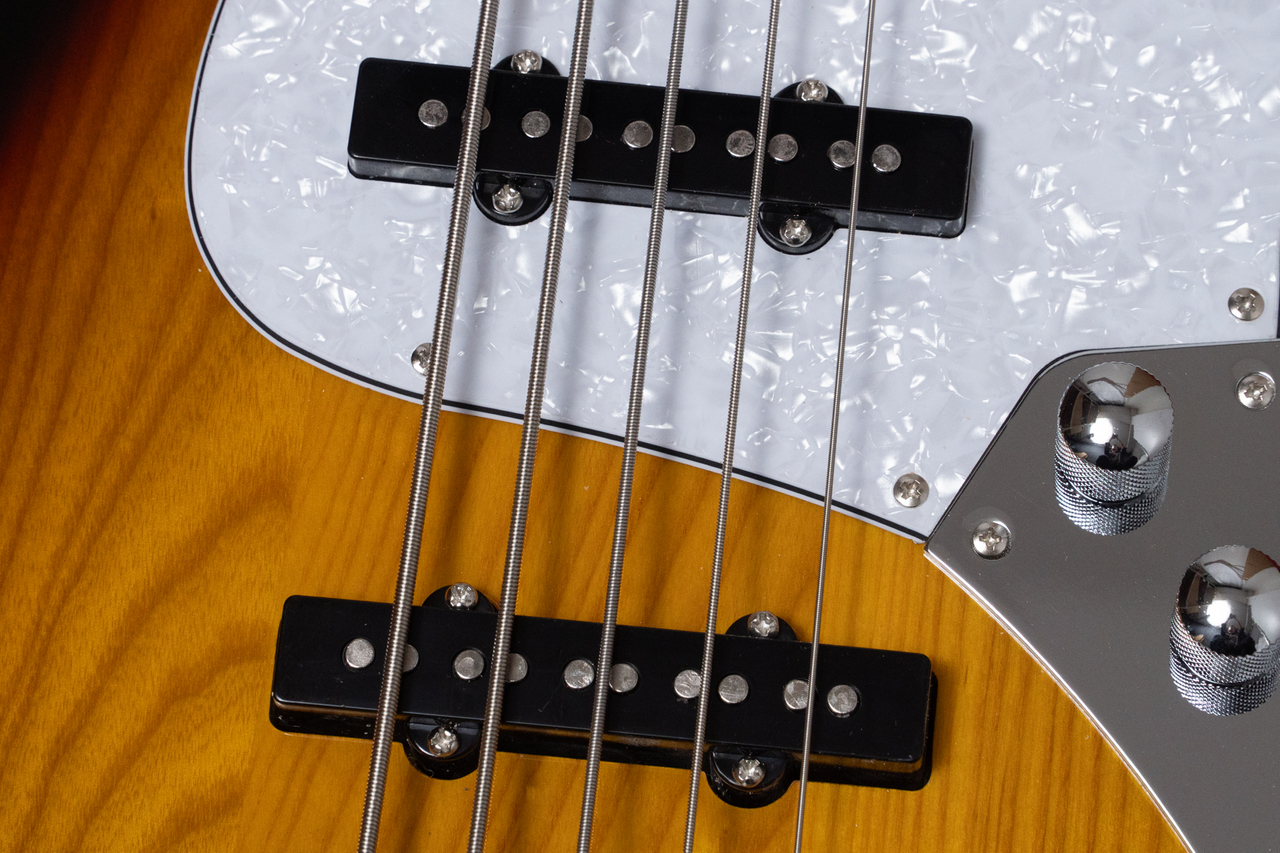 woofy basses ONE series Cavalier 5 M Sunburst （新品/送料無料