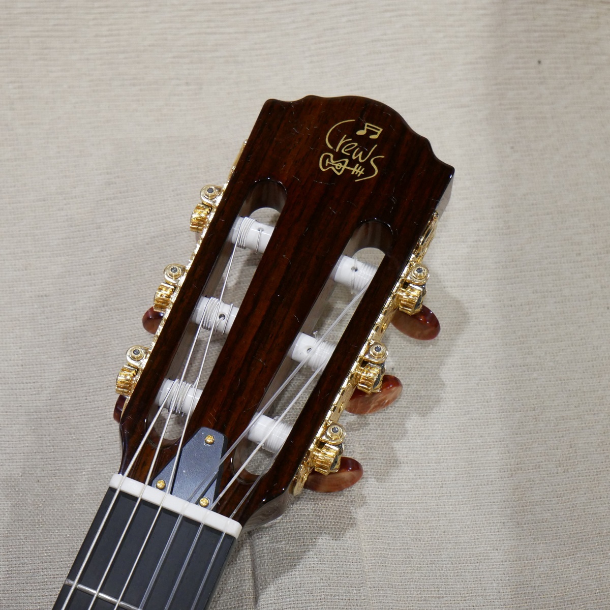 Crews Maniac Sound EG-1500C / Natural 【抜群の演奏性を誇る