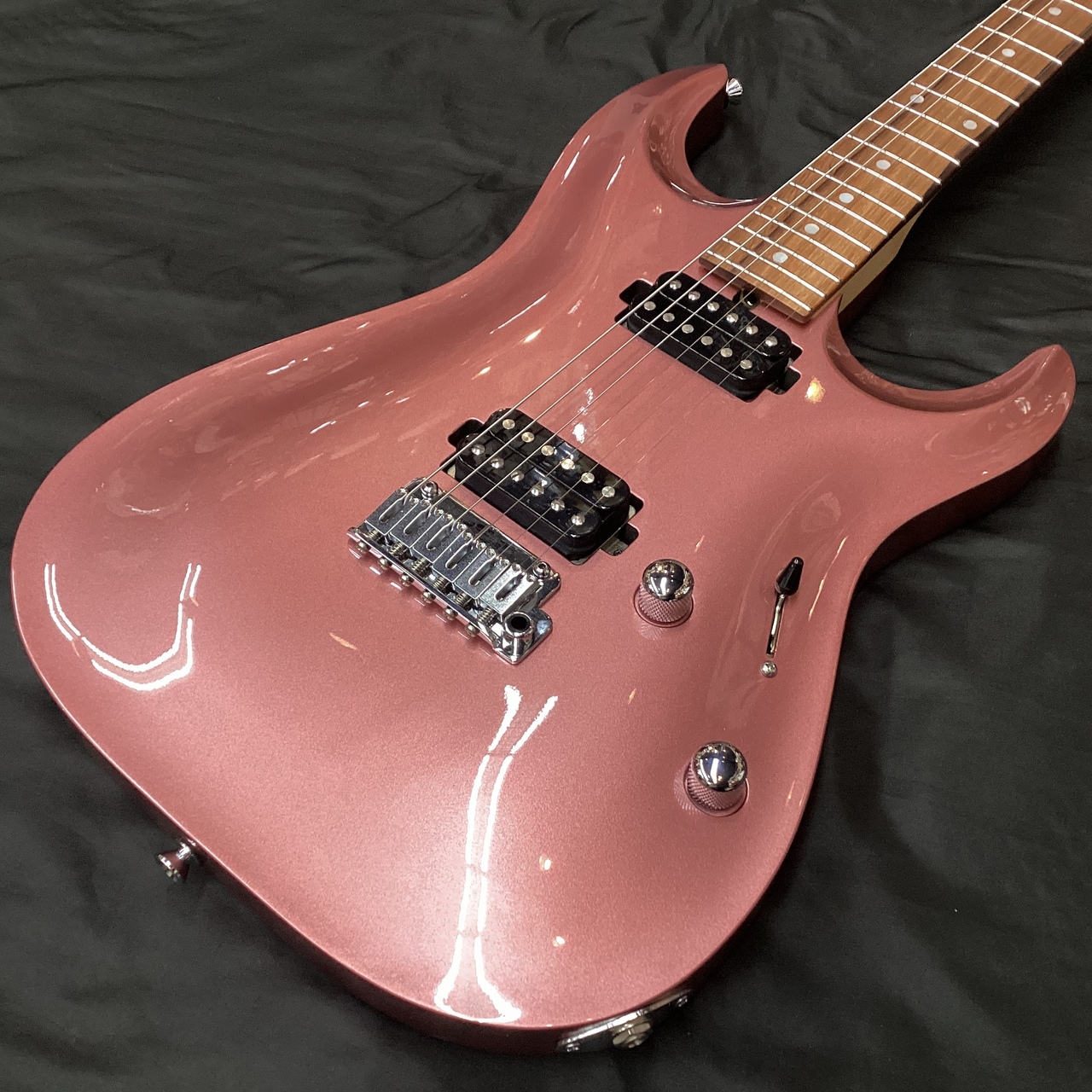 T's Guitars DST-Pro22 Carved Ash 