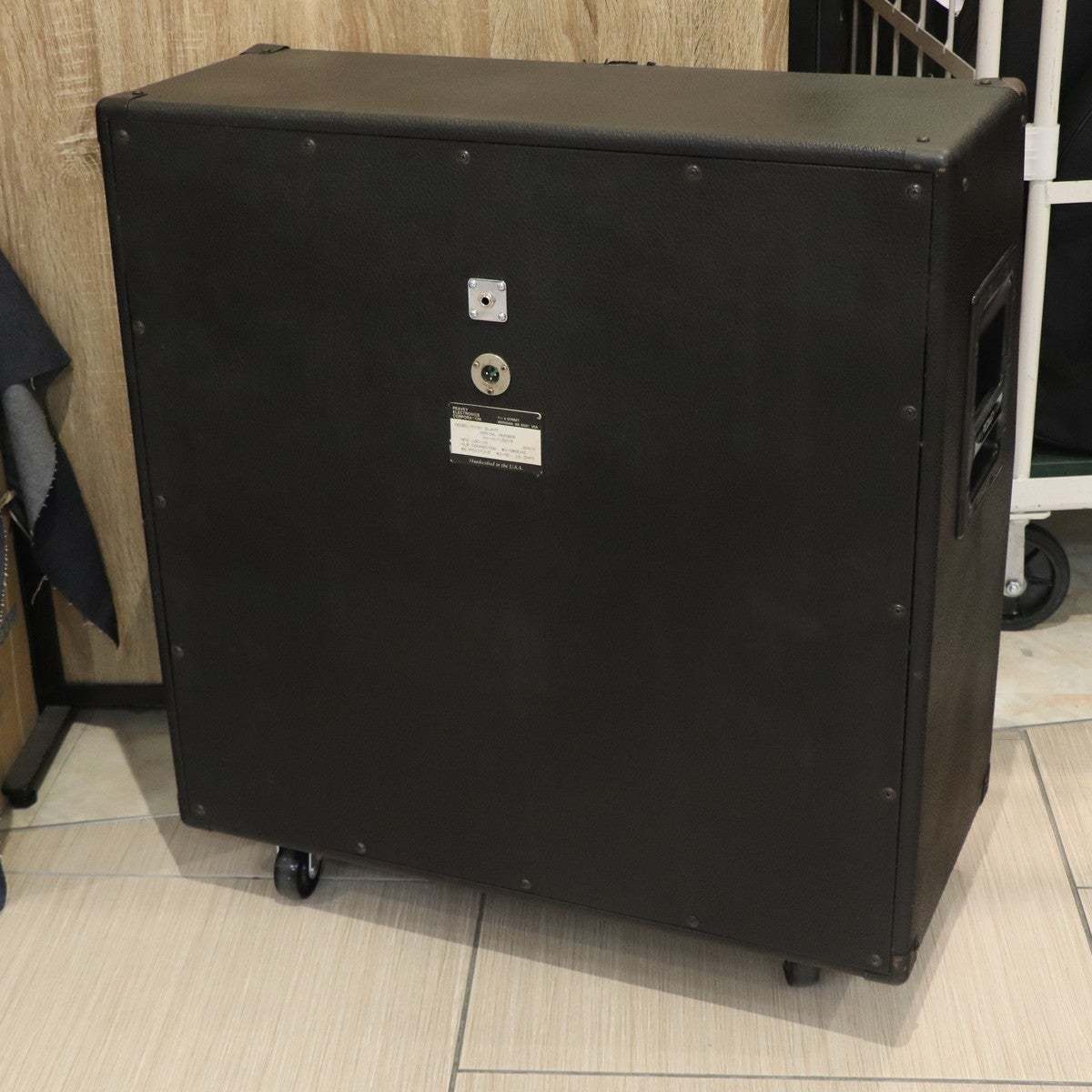 PEAVEY 5150SL 4×12 SLANT スピーカーキャビネット PEAVEY 5150SL 4×12 SLANT スピーカーキャビネット PEAVEY 5150SL 4×12