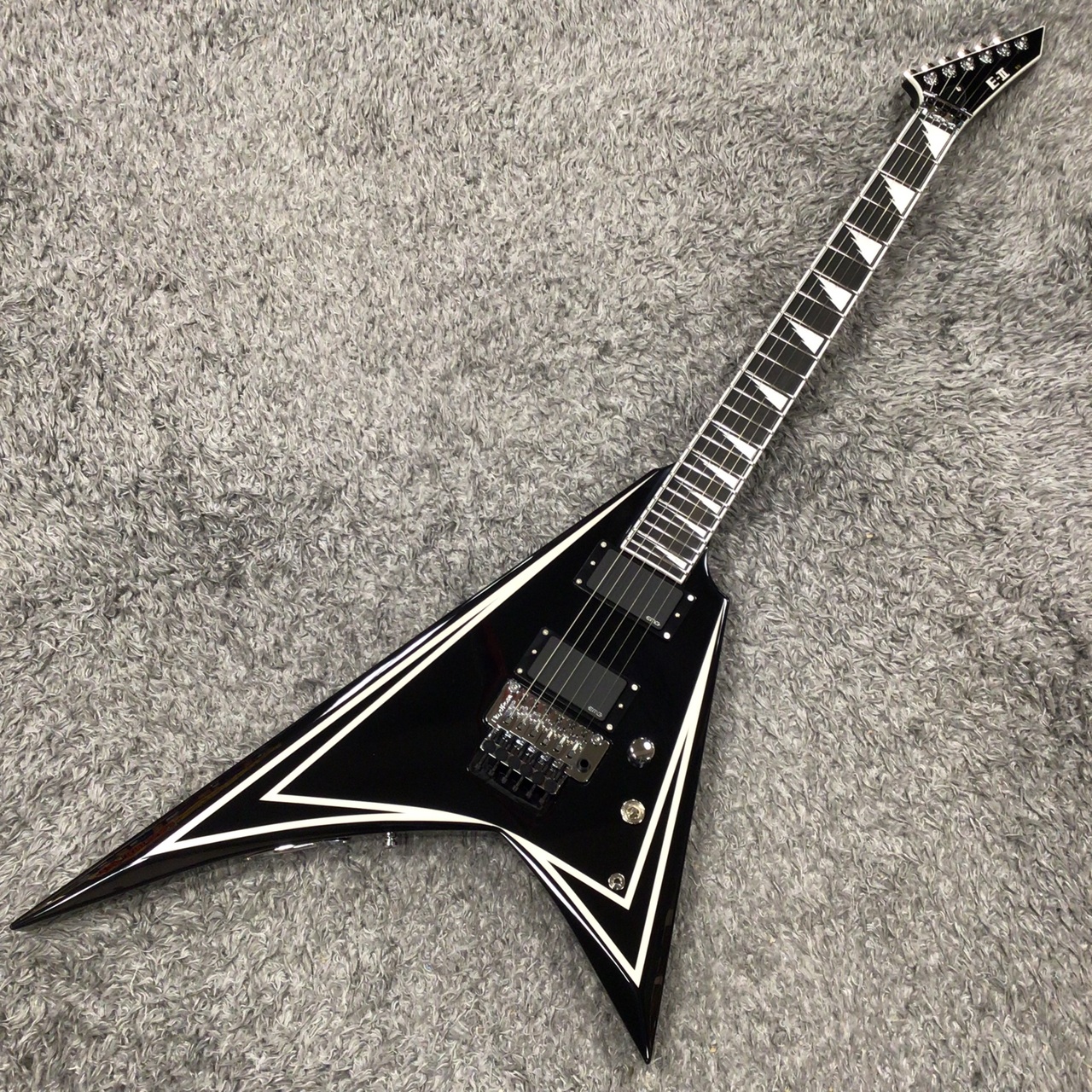 E-II SV Black w/White Stripes【受注生産モデル】【即納