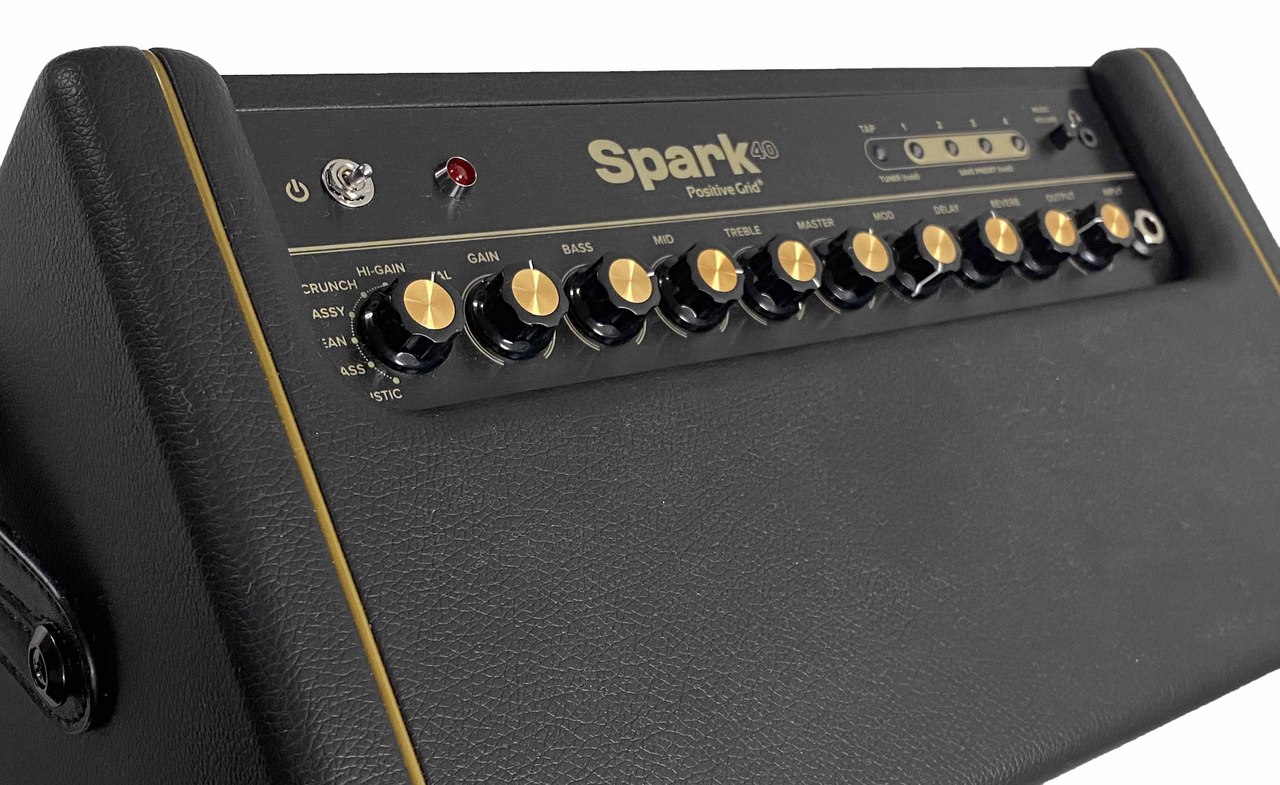 Positive Grid Spark 40（中古）［デジマートSALE］【楽器検索デジマート】