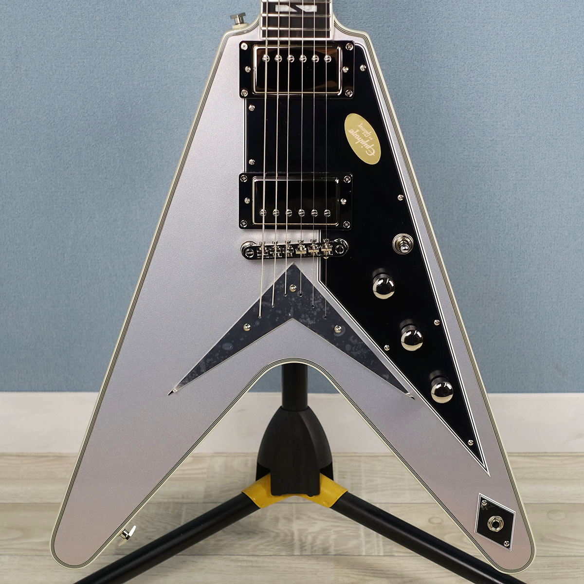 Epiphone Futura Flying V Custom Quicksilver Shift（新品/送料無料