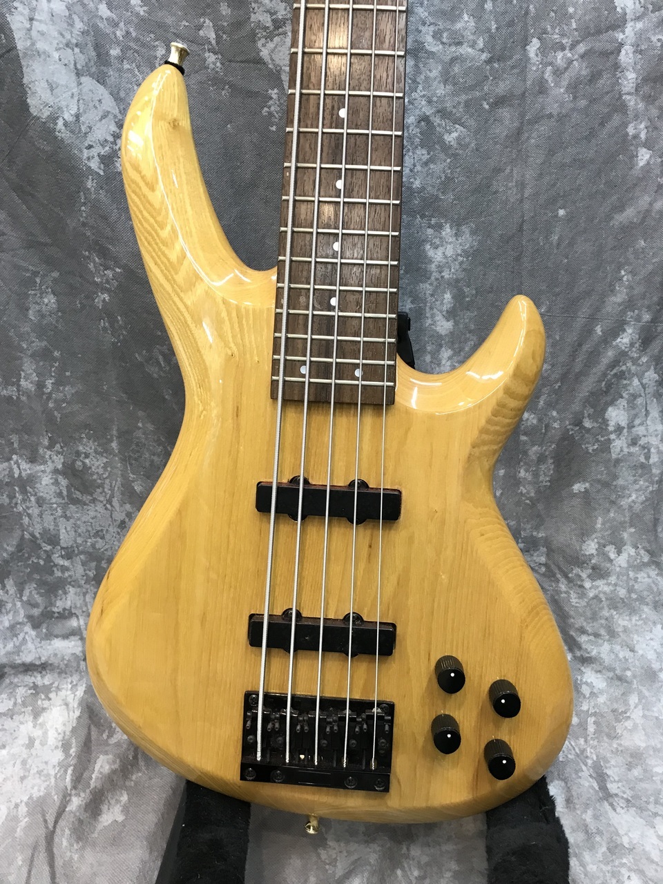 Aria Pro II AVB-85/5（中古）［デジマートSALE］【楽器検索デジマート】