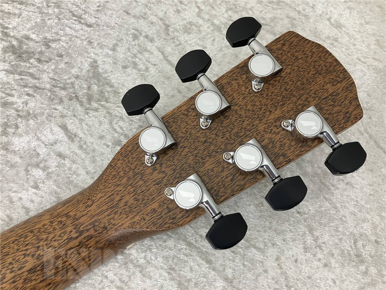 Morris SE-71（新品/送料無料）【楽器検索デジマート】