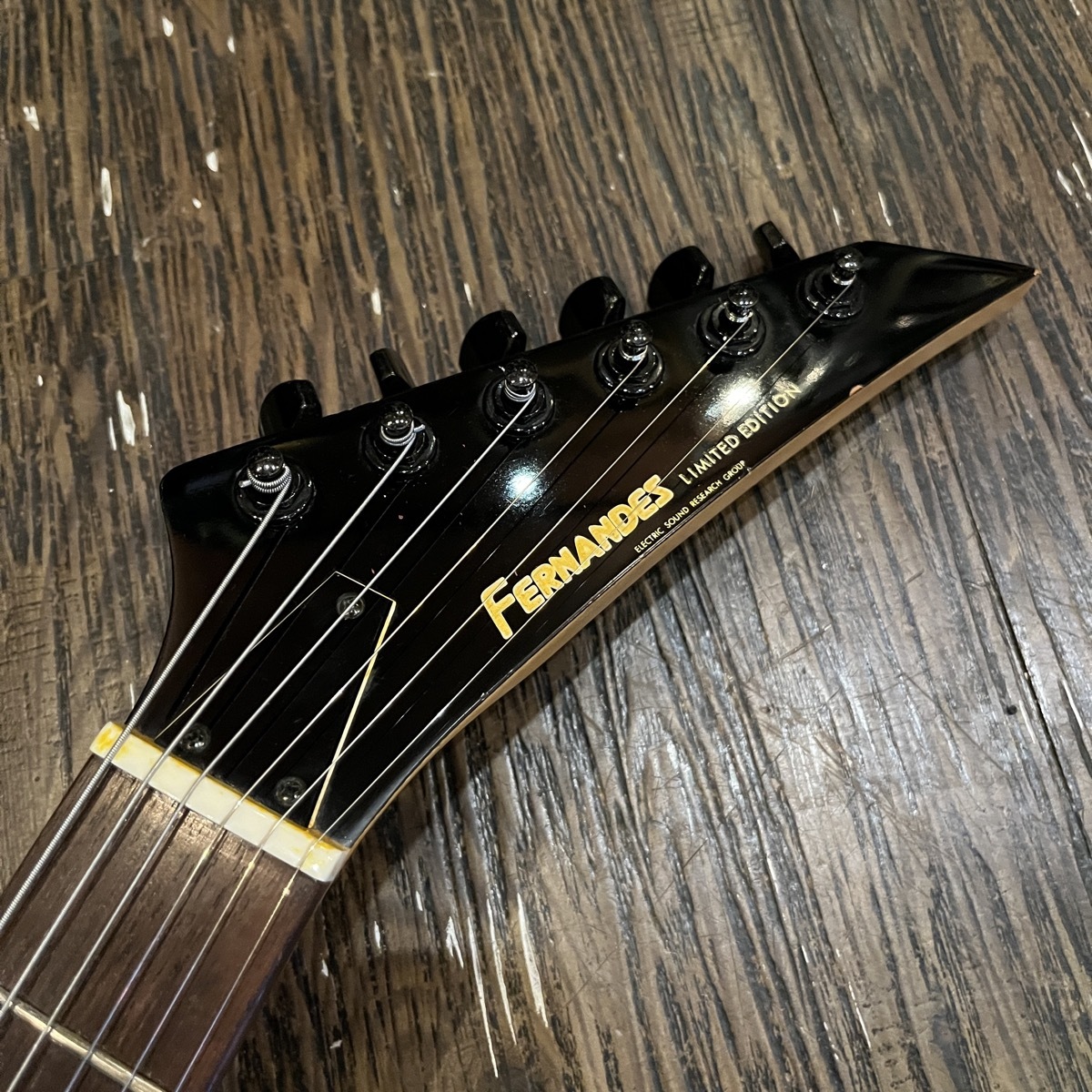 FERNANDES STJ-40 Limited Edition Electric Guitar エレキギター フェルナンデス （中古/送料無料）【楽器検索デジマート】