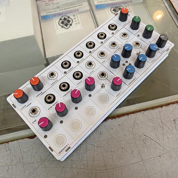 Modern Sounds Pluto（中古）【楽器検索デジマート】