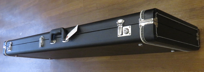 Fender Black Tolex Case for Jazz Bass（中古）【楽器検索デジマート】