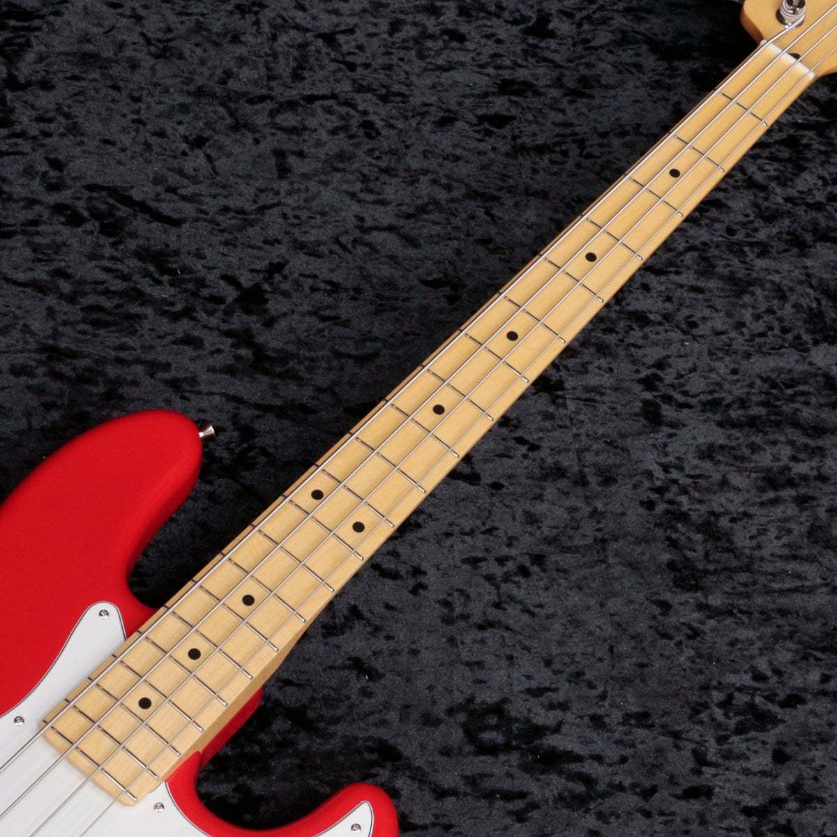 Fender Made in Japan Hybrid II Jazz Bass Maple Fingerboard Modena