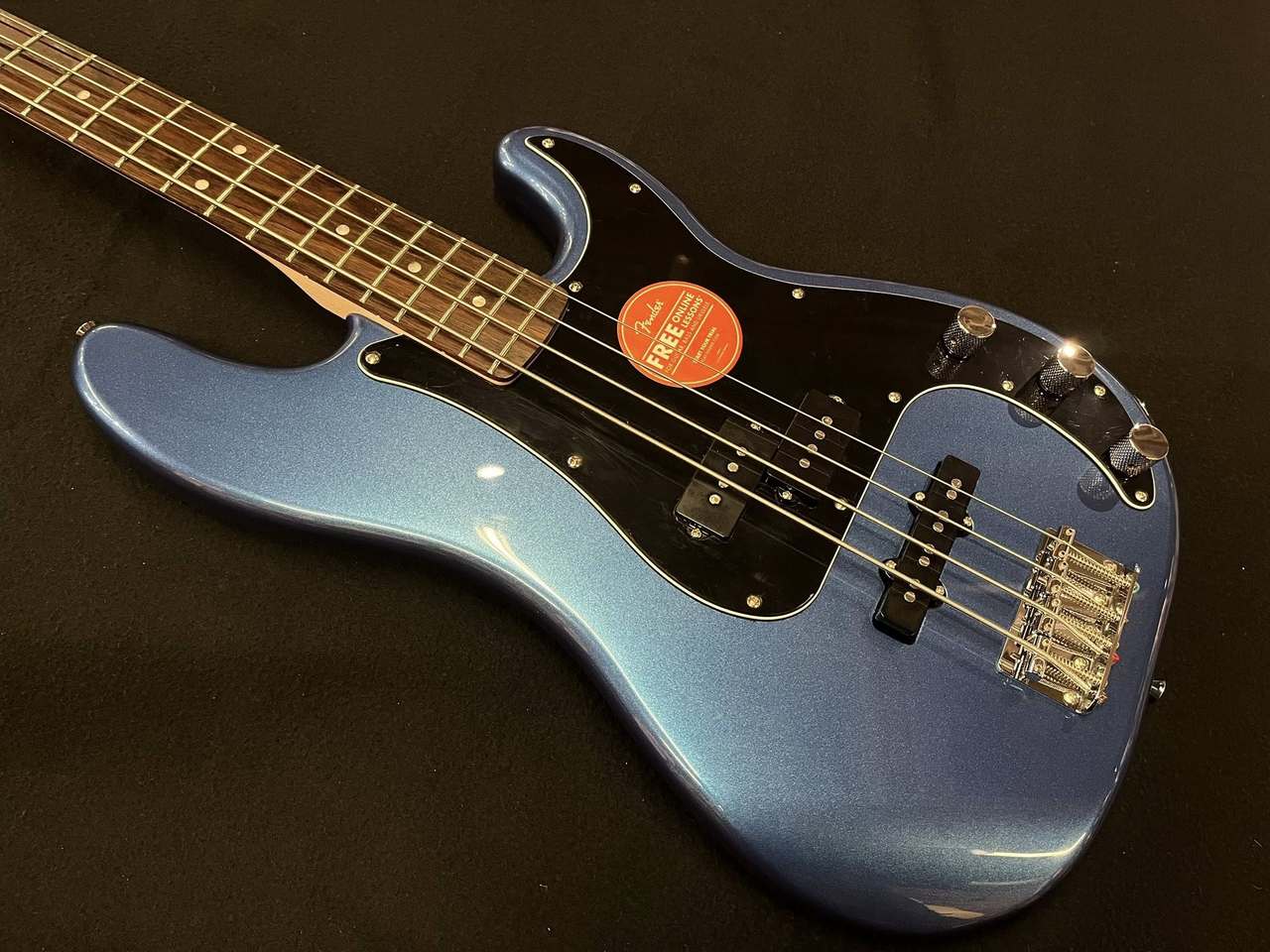 美品！Squier Precision Bass PJ仕様 ベース ブルー PB Squier by Fender Affinity Series Precision Bass PJ Lake