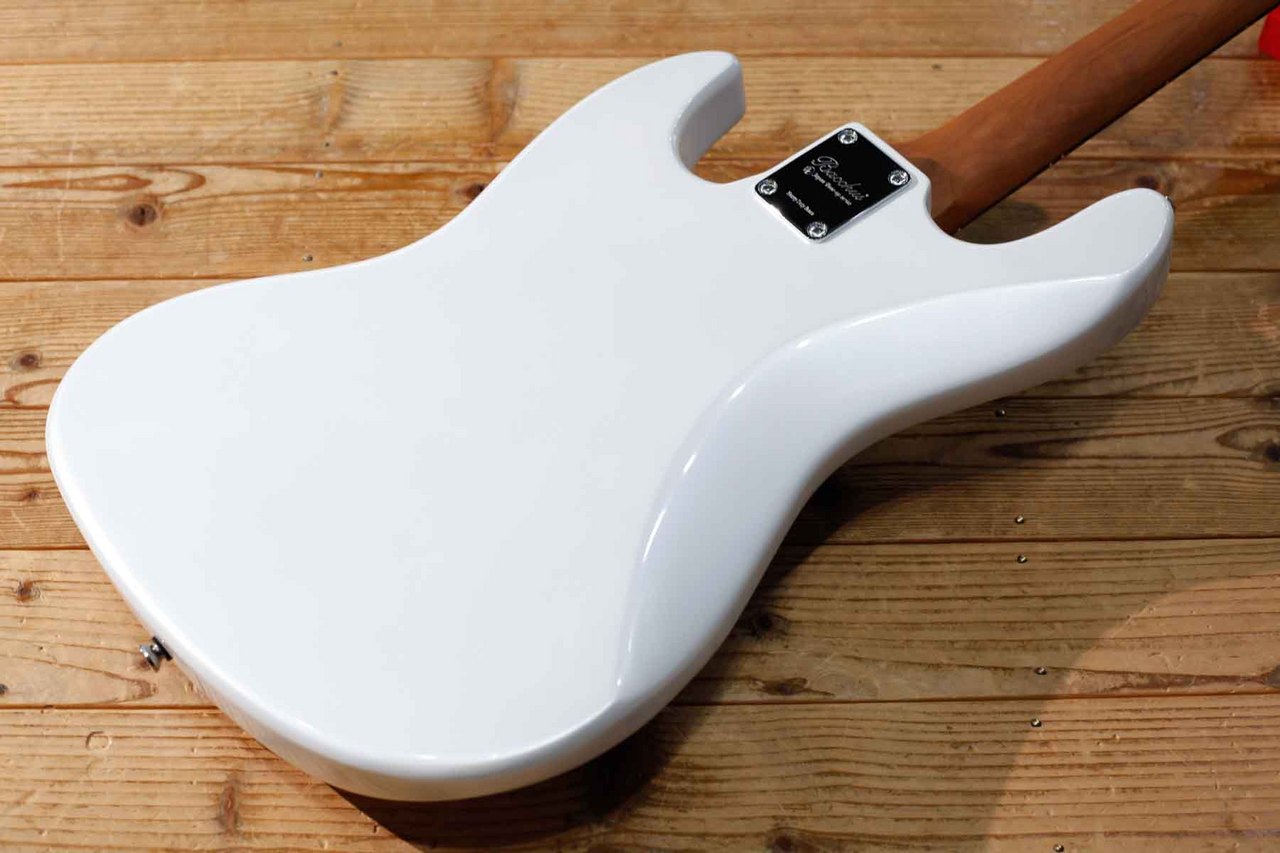 Bacchus WL604-RSM/R PWH (Pearl White) 【決算SALE!!～9月30日まで