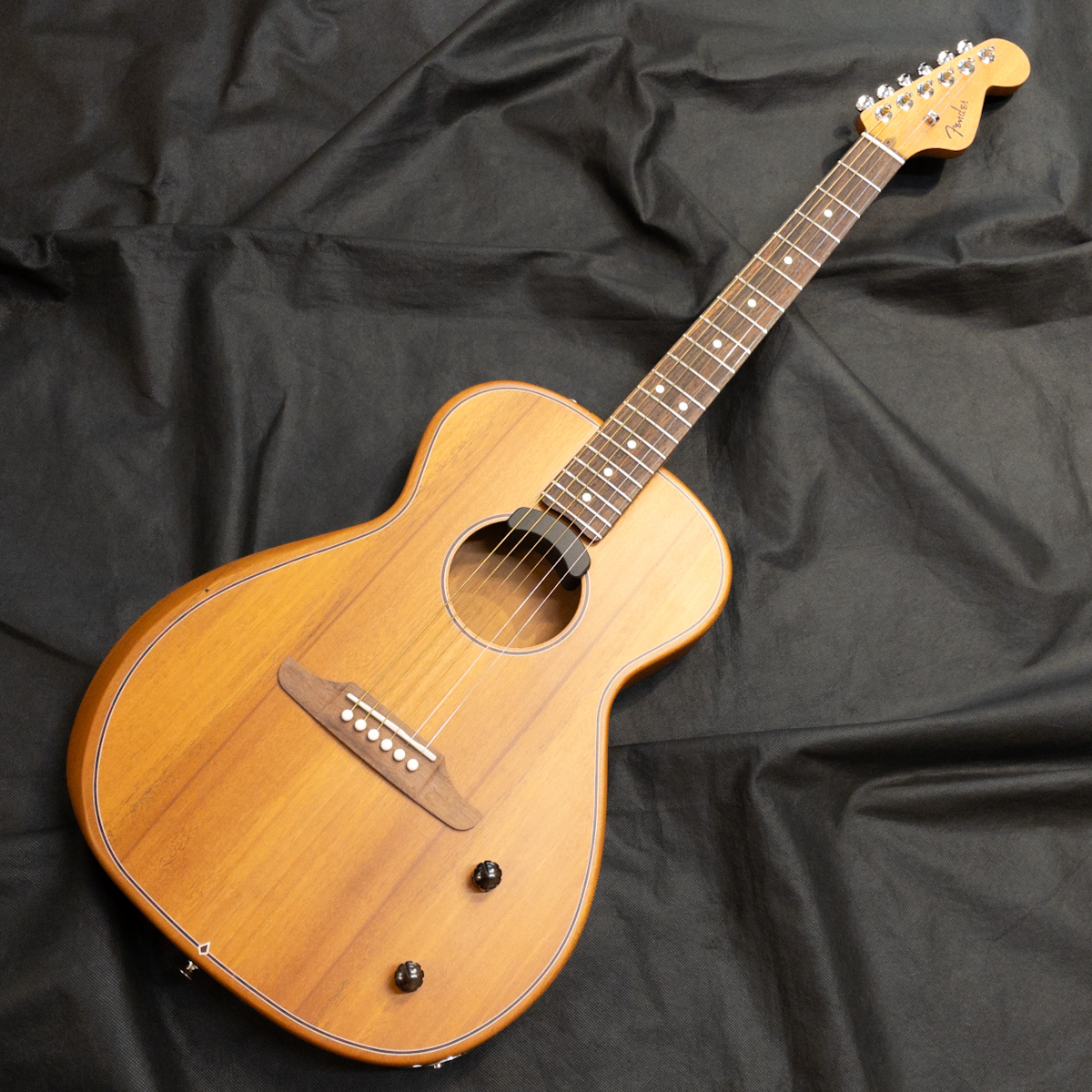 Fender Highway Series Parlor All-Mahogany エレアコギター