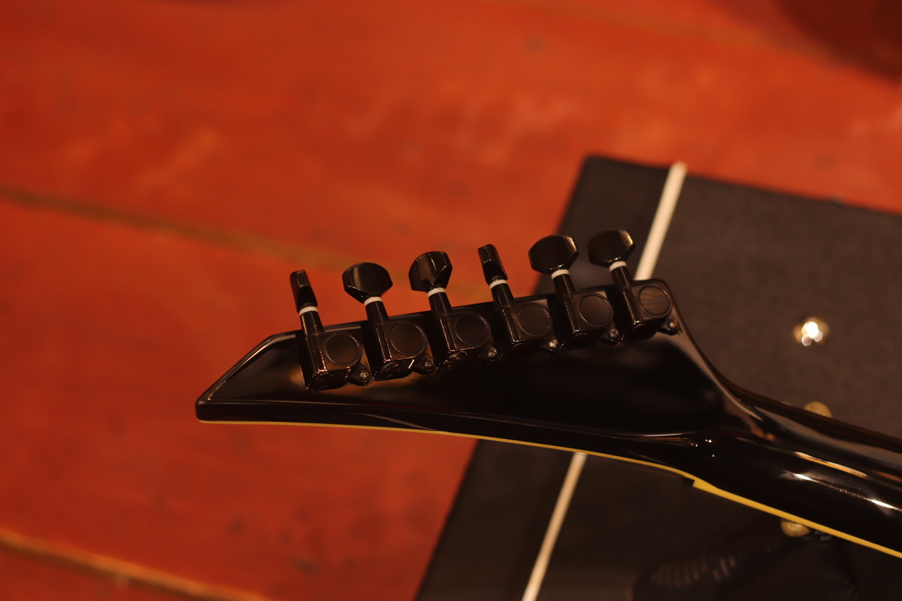 Jackson Stars RR-J2BE mod. Randy V（中古/送料無料）【楽器検索