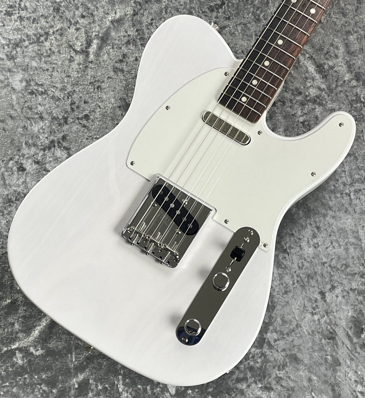 Fender Telecaster アメスタ ヴィンテージホワイト Fender Made in Japan Traditional 60s Telecaster Rosewood