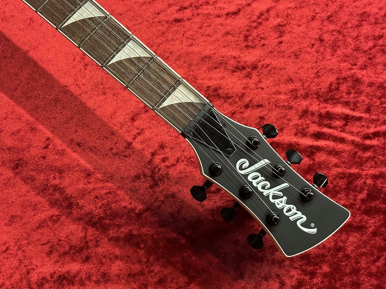 ギター jackson surfcaster sc ht6 Jackson】ヴィンテージの魅力にモダンなスタイリングを融合させ