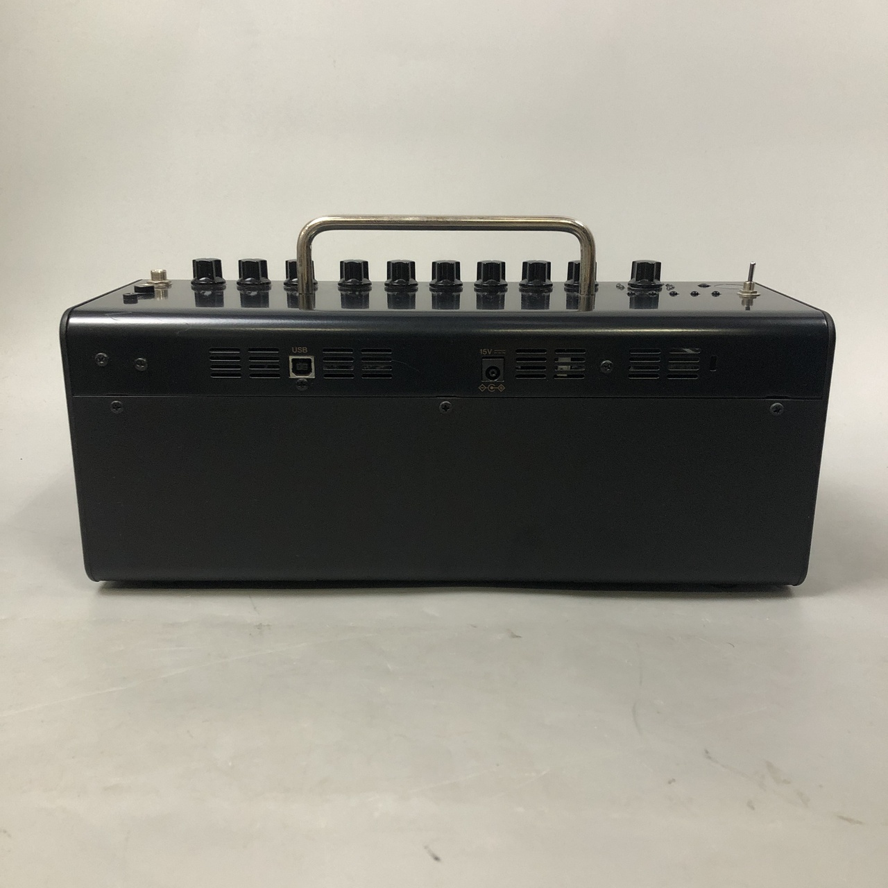 Yamaha THR10C ギターアンプ Amazon.com: Yamaha THR10C Mini Guitar Amplifier with Cubase