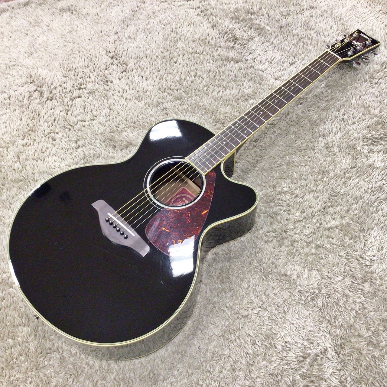Yamaha FJX 730 SC guitar review - YouTube