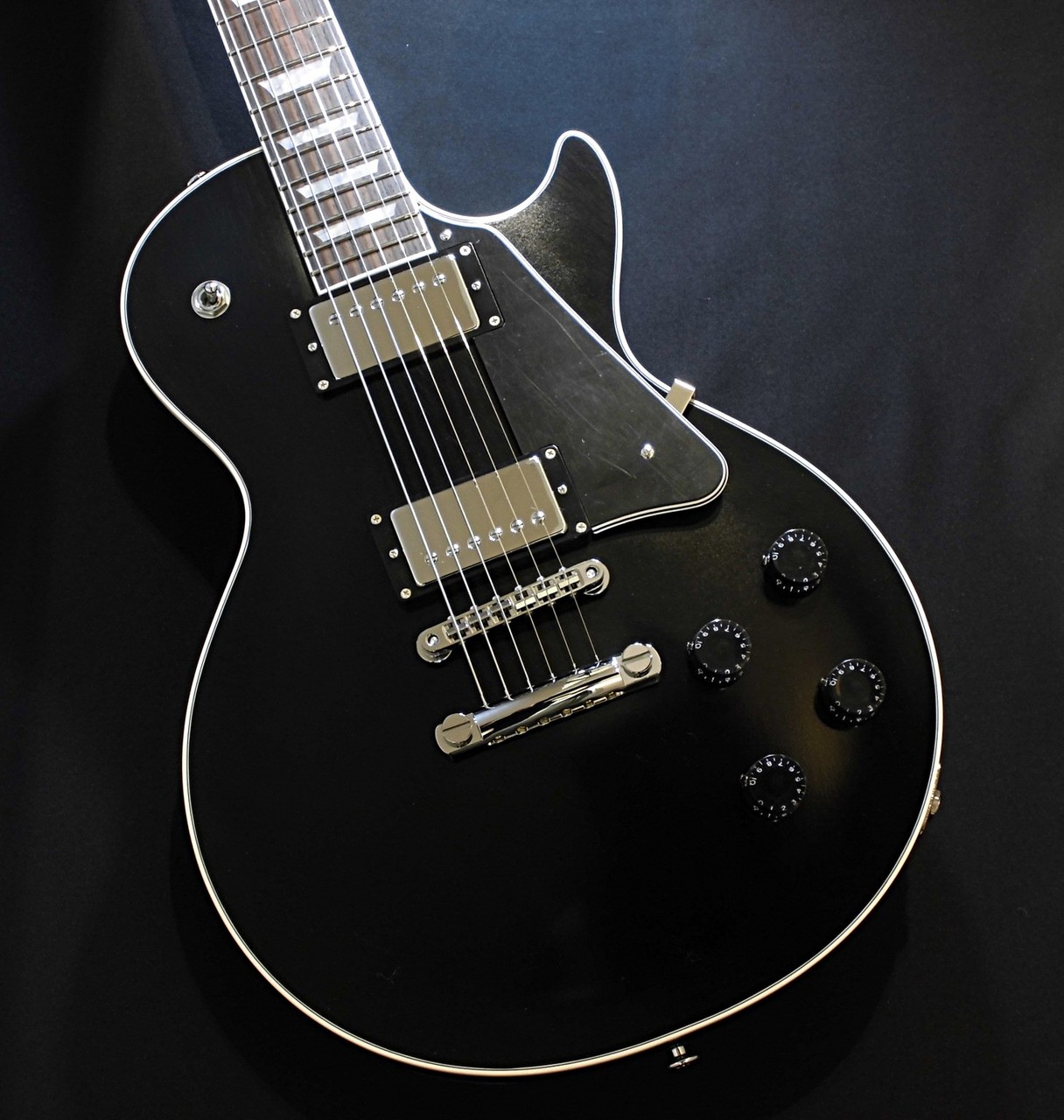 Bacchus DUKE Year Of The Snake BLK-PF【Deviser One Day Guitar Show